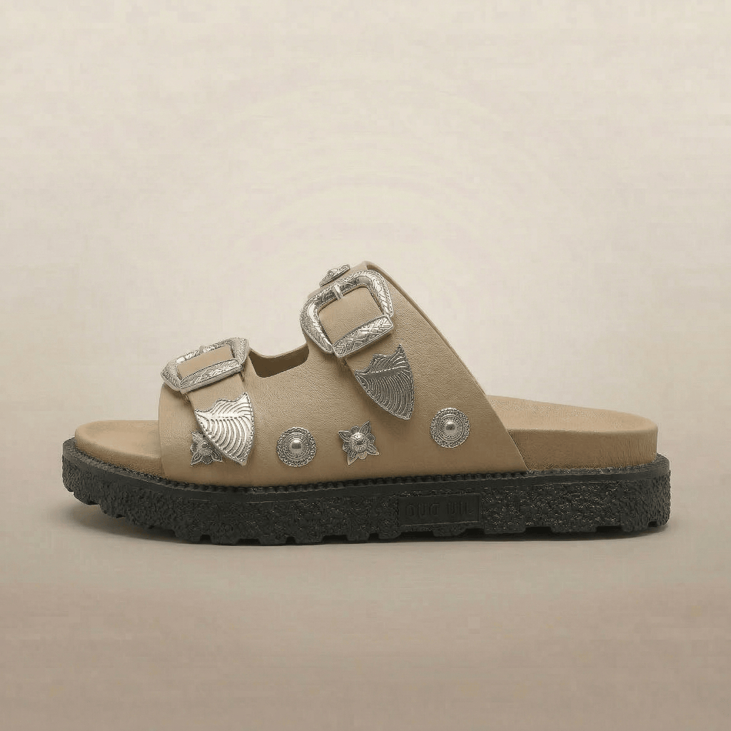Sandale Cloutée Femme